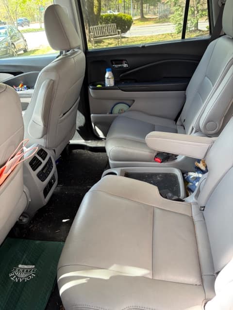 Before mobile auto detailing: Large Vehicle Interior Detail